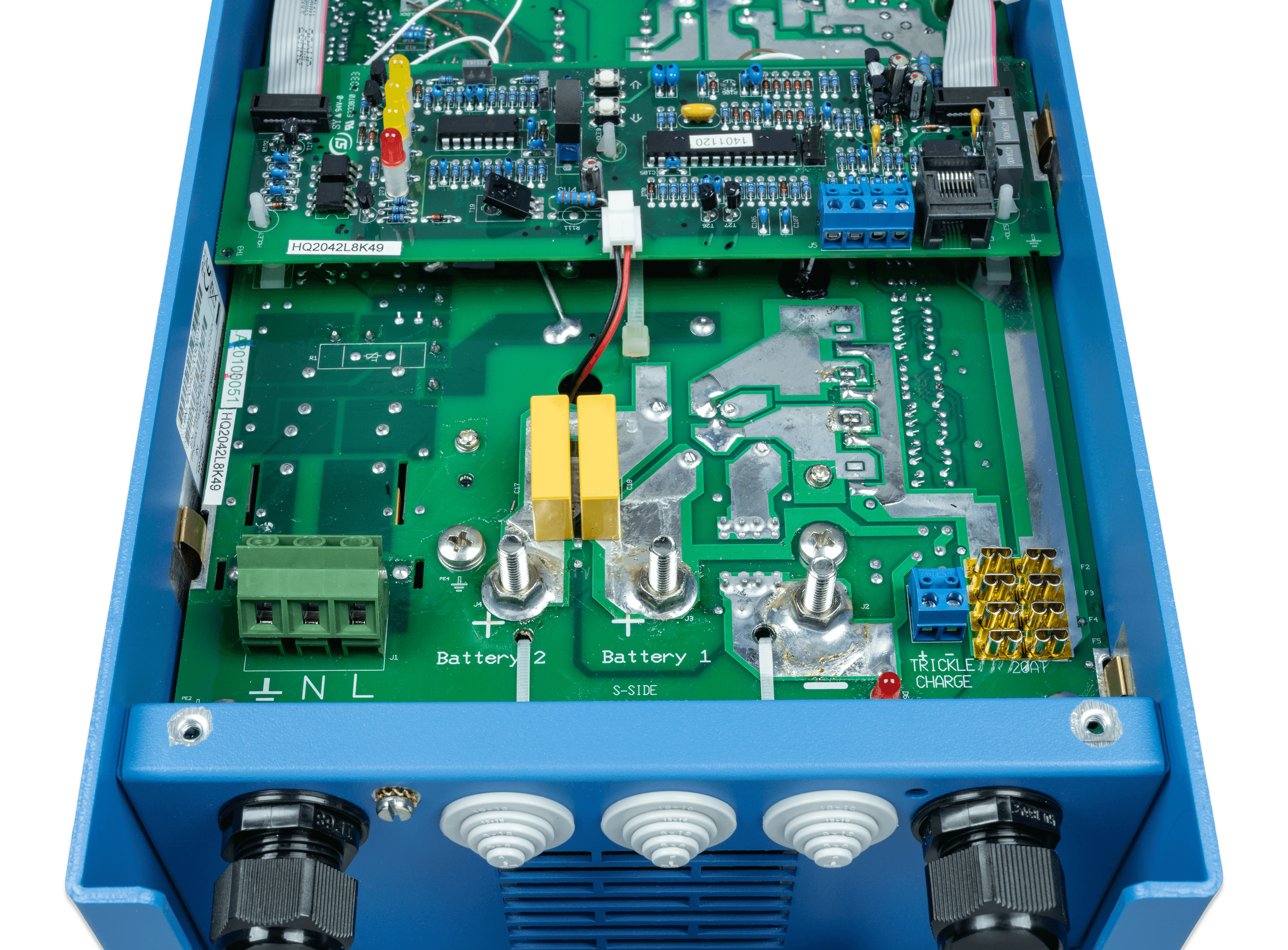 Charger 24/16 (2+1) 120-240V (pcb conn) thumbnail